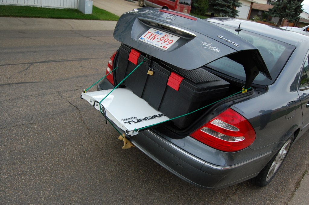 tailgate weight limit? Toyota Tundra Discussion Forum